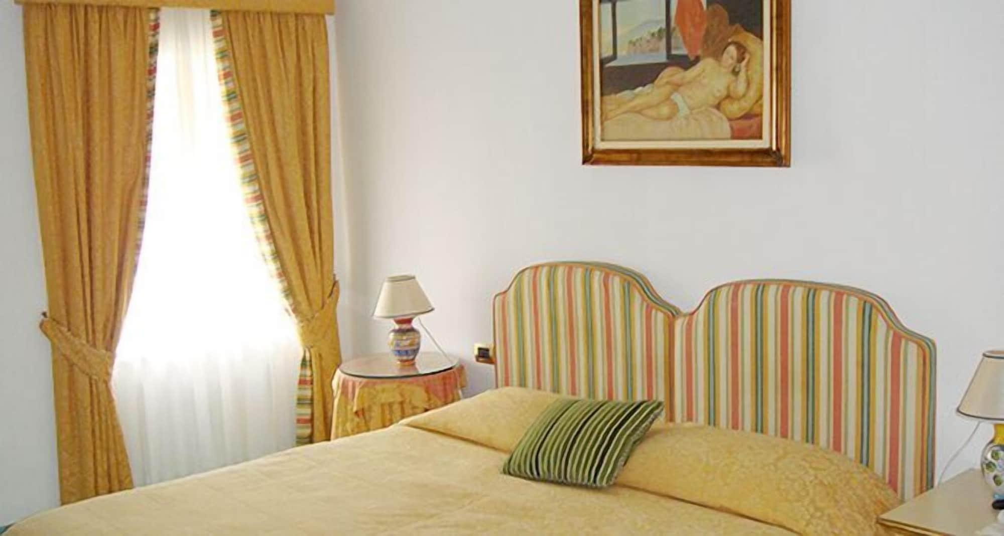 Hotel Villa Sirio Santa Maria di Castellabate Buitenkant foto