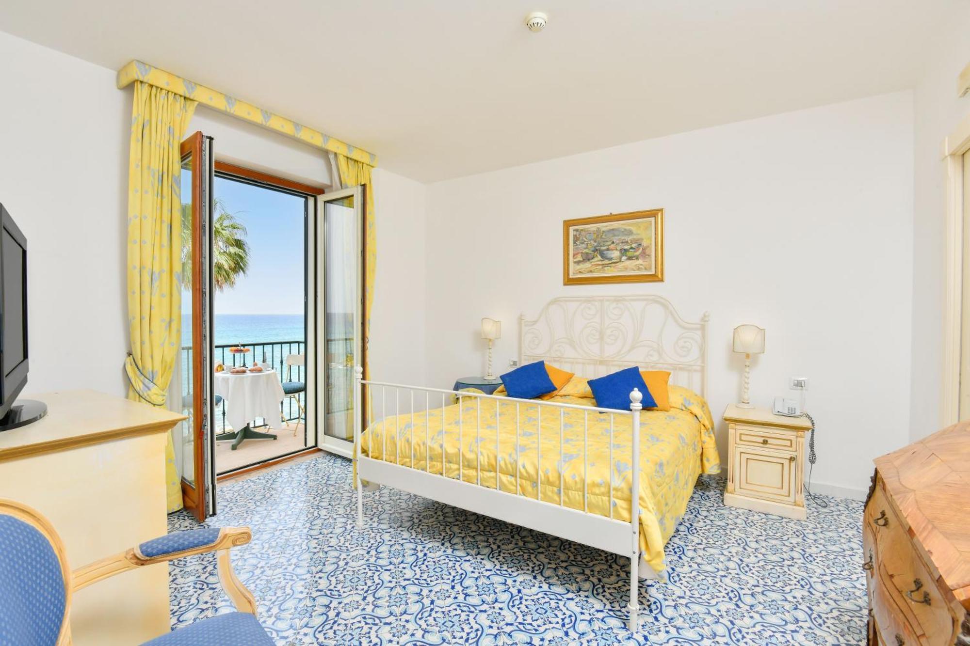 Hotel Villa Sirio Santa Maria di Castellabate Buitenkant foto