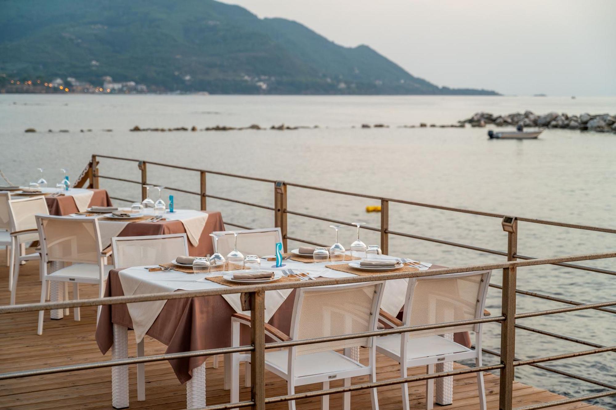 Hotel Villa Sirio Santa Maria di Castellabate Buitenkant foto