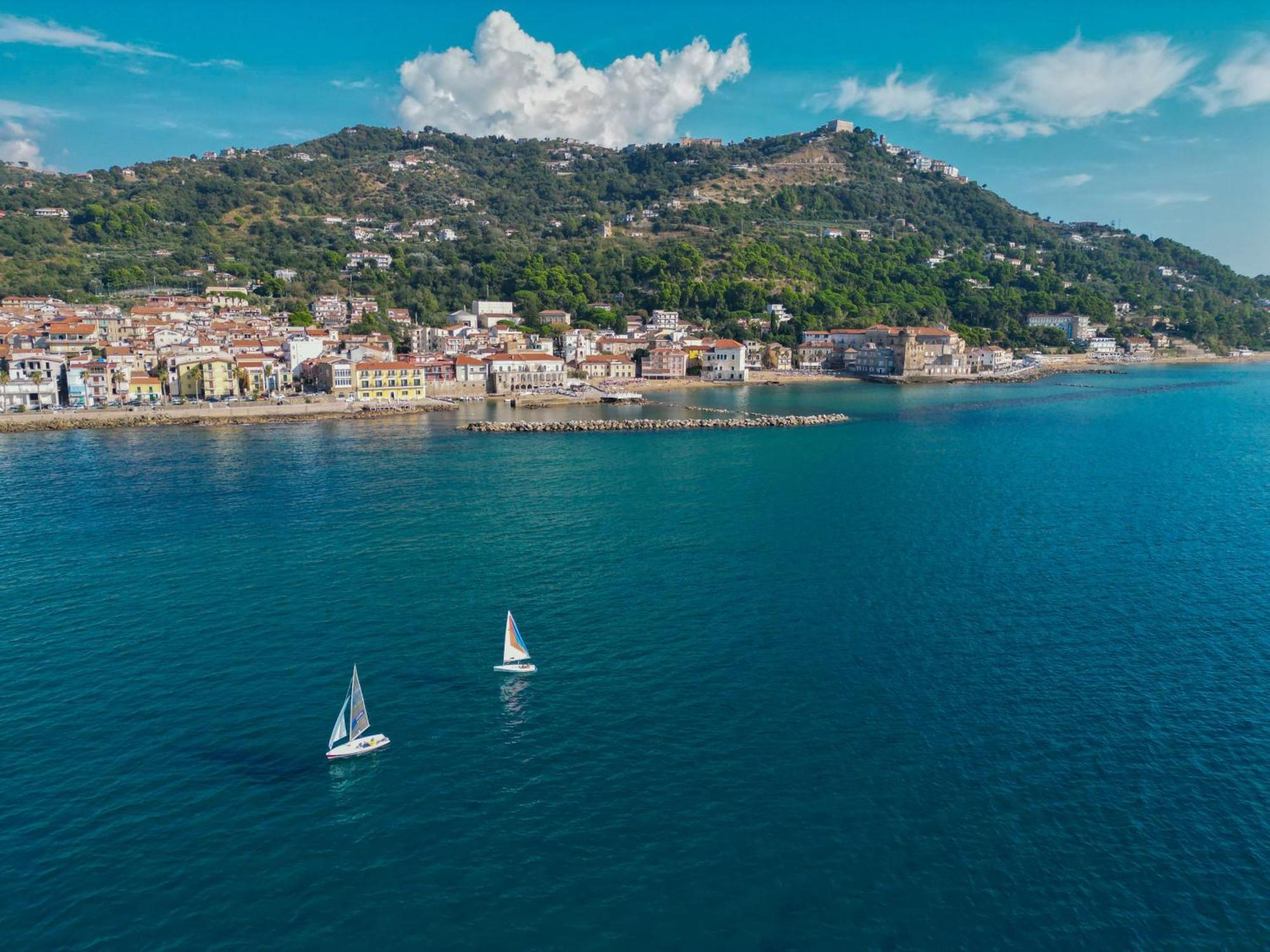 Hotel Villa Sirio Santa Maria di Castellabate Buitenkant foto